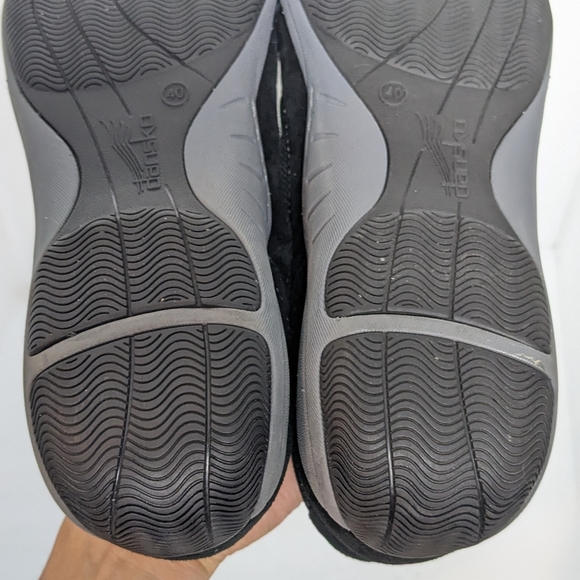 Dansko suede Helen sneakers - Picture 15 of 16